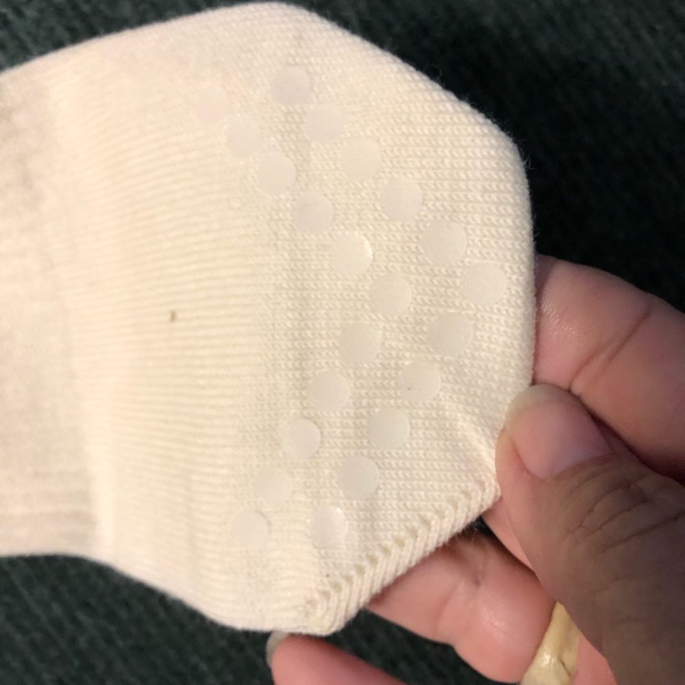 Lululemon Savasana Sock - Size S/M - Picture 15 of 16